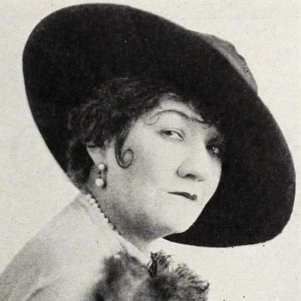 Louise Carver